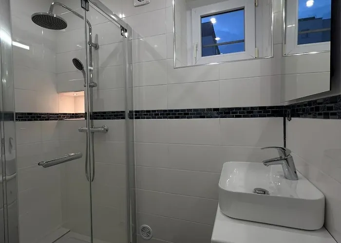 Fully Equipped Art In